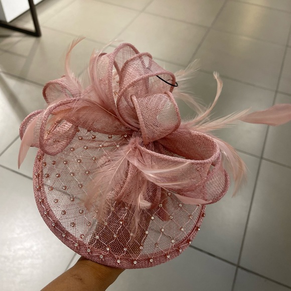 Fascinator by John Lewis & Partners UK. - Picture 1 of 6